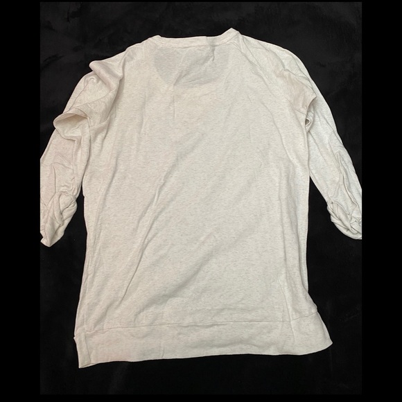 TNA sweatshirt - Picture 2 of 2